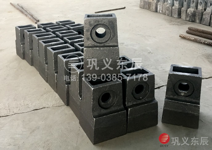 河北哪家做的焦化廠碎煤機(jī)錘頭比較好 /upfile/201812/2018122139098885.jpg